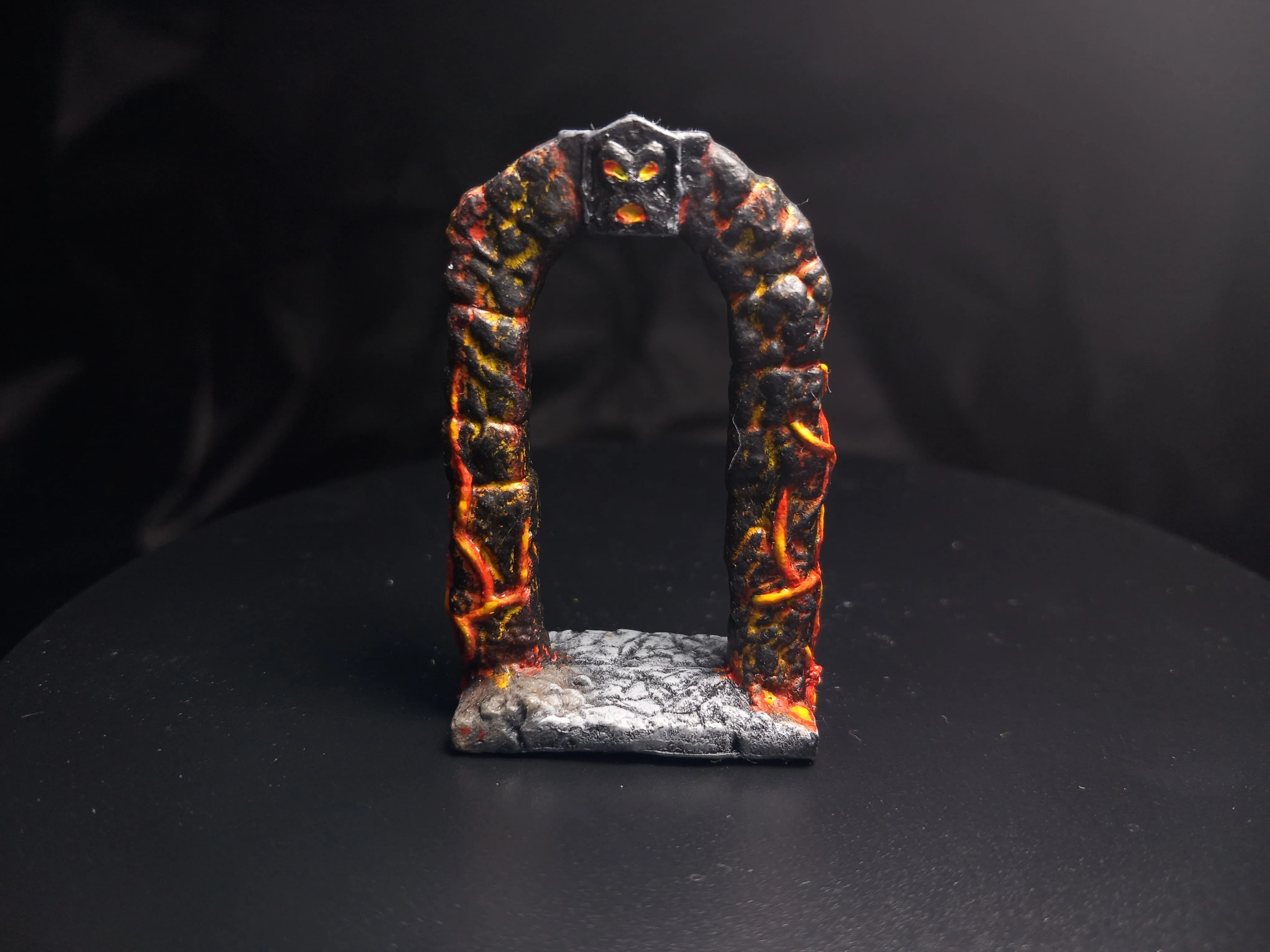 Pit trap tokens with realistic depth